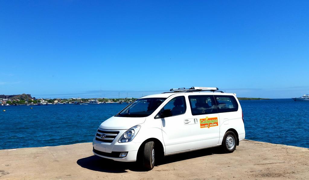 Bed and Breakfast Galapagos Eco Friendly Пуерто-Бакерісо-Морено Екстер'єр фото